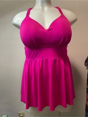 Torrid Hot Pink Tankini  with Built-In Cups 3 D/DD